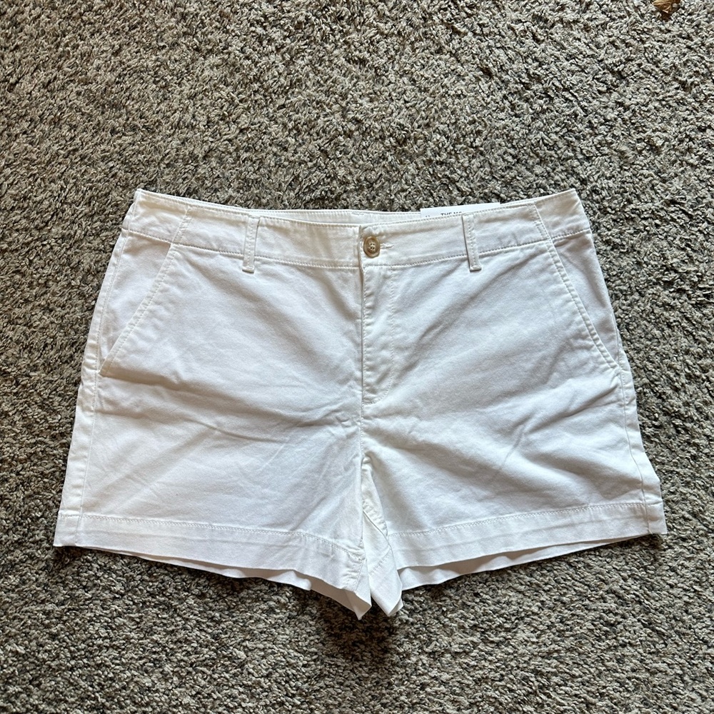 NEW LOFT Monroe 4” Chino Shorts in White - Picture 2 of 9